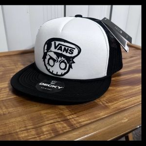 Vans Custom logo for mens and womens foam trucker hat Decky hats NWT